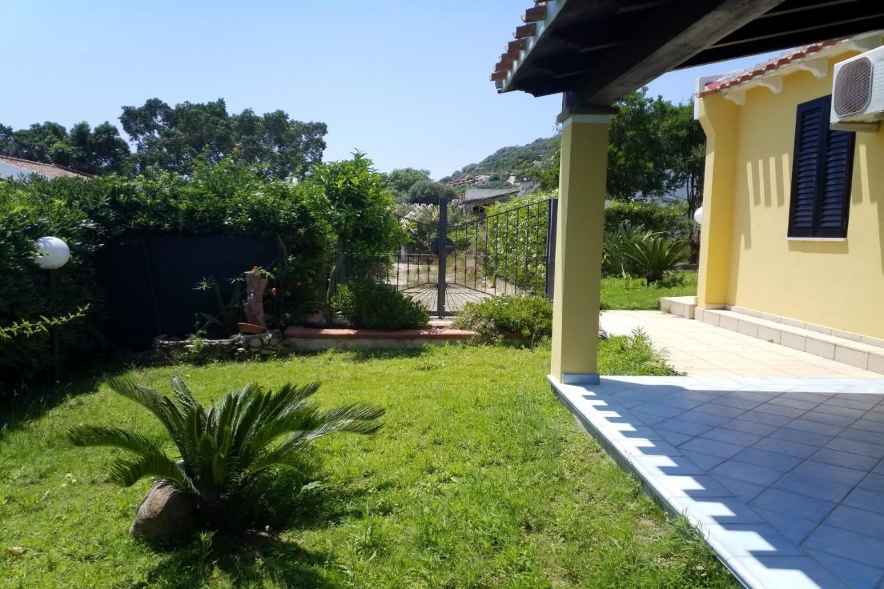Villa Azzurra Nel Centro Di Коста Рей Екстериор снимка