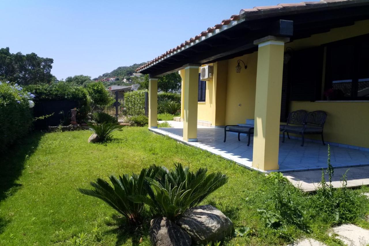 Villa Azzurra Nel Centro Di Коста Рей Екстериор снимка