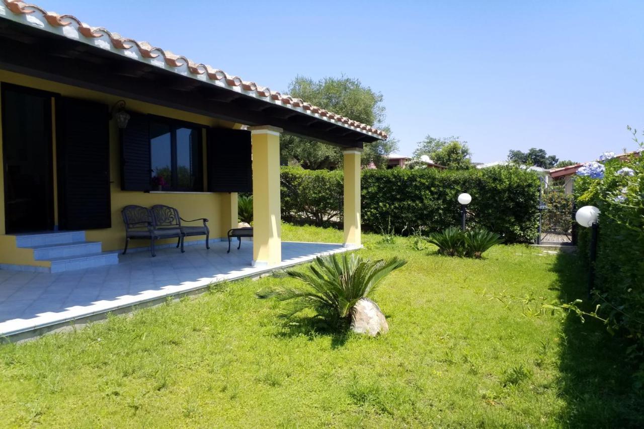 Villa Azzurra Nel Centro Di Коста Рей Екстериор снимка