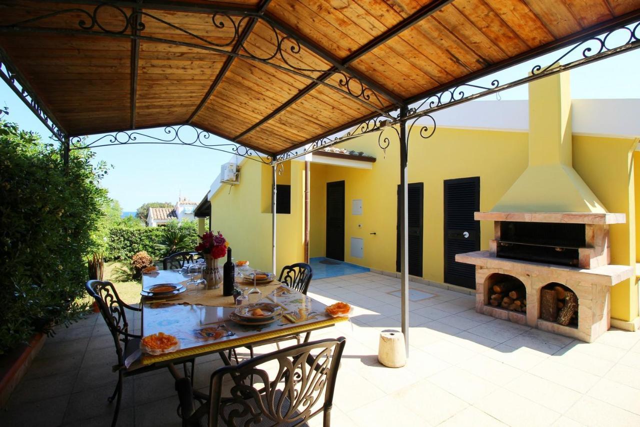 Villa Azzurra Nel Centro Di Коста Рей Екстериор снимка